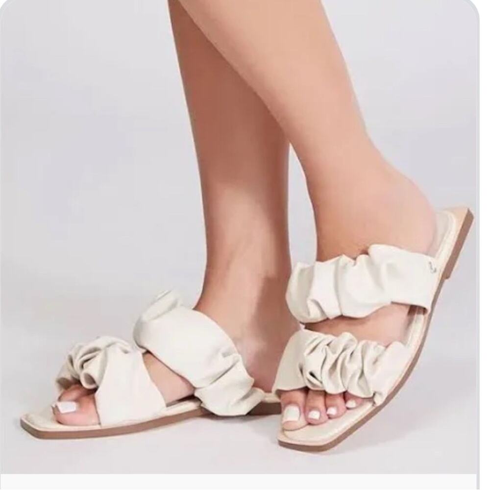 Circus by Sam Edelman Iggy Ivory Ruched Slide Sandals Women's Size 6 Square Toe